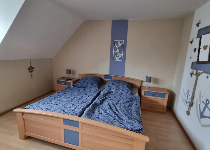 10 In Nyaraló Tossens